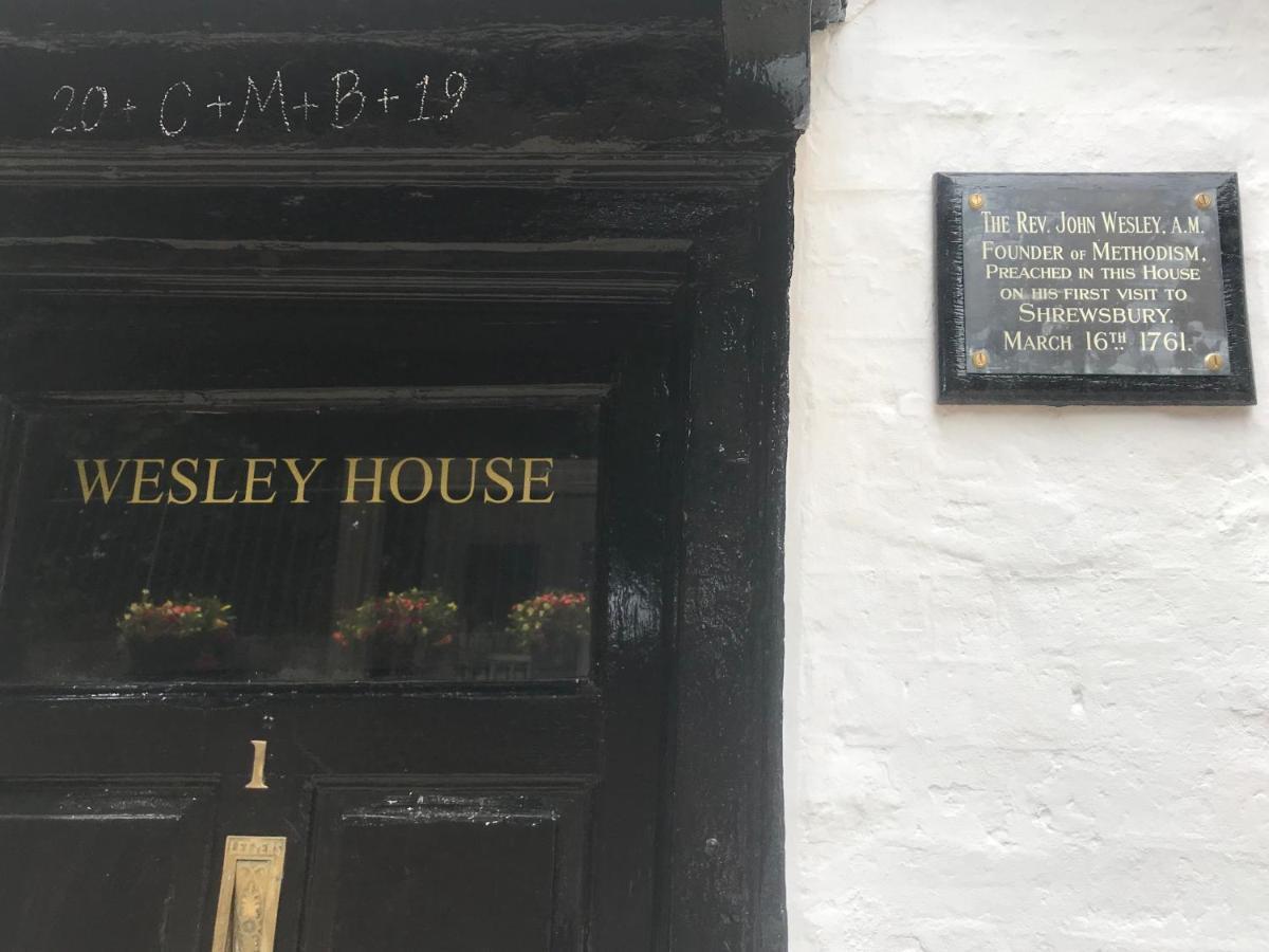 "Wesley House" Historic Home In Town Centre With Parking Shrewsbury Bagian luar foto